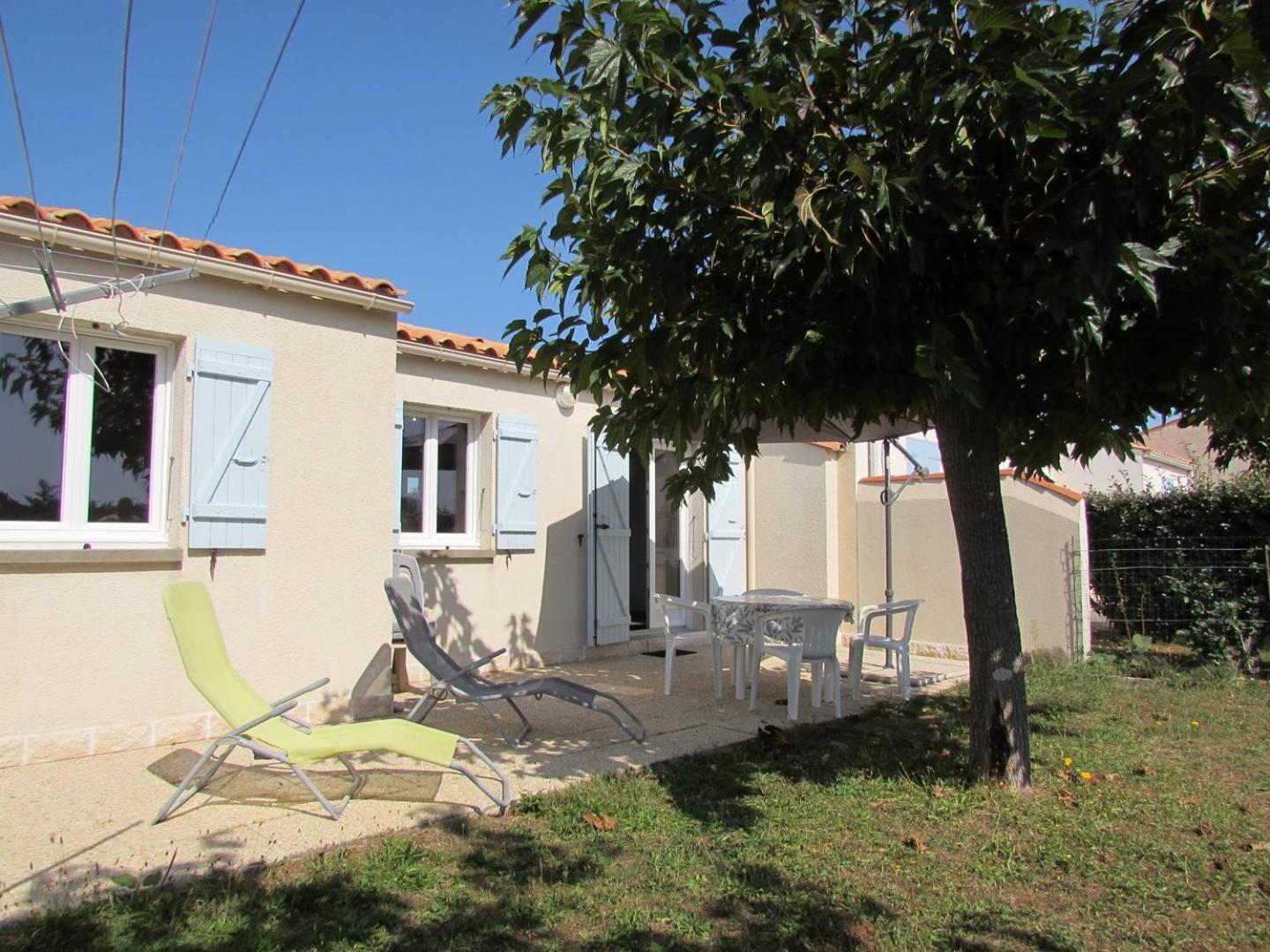 Maison 3 Pieces 5 Couchages La Bree Les Bains Lbo000-052 Exterior photo